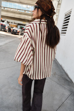 ZARA РУБАШКА В ПОЛОСКУ С ОБЪЕМНЫМИ РУКАВАМИ, ЭКРЮ/ГРАНАТОВЫЙ