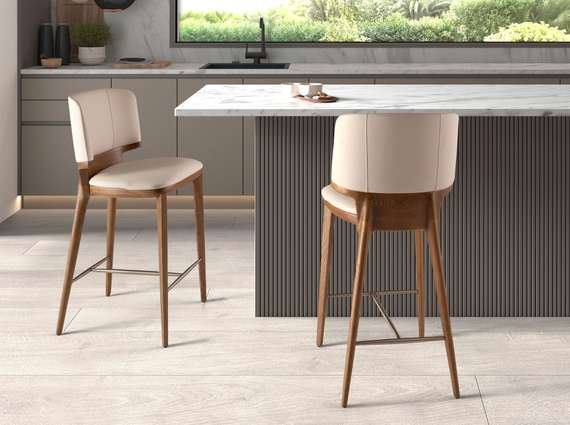 Барный стул 4208 из кремовой экокожи