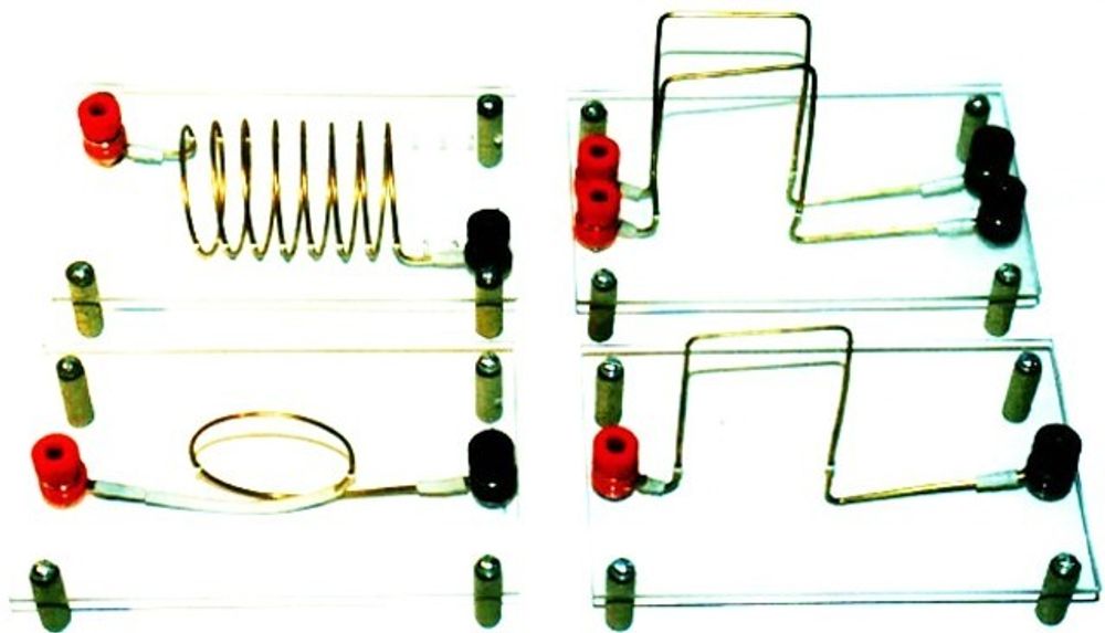 Набор для демонстрации спектров магнитного поля тока