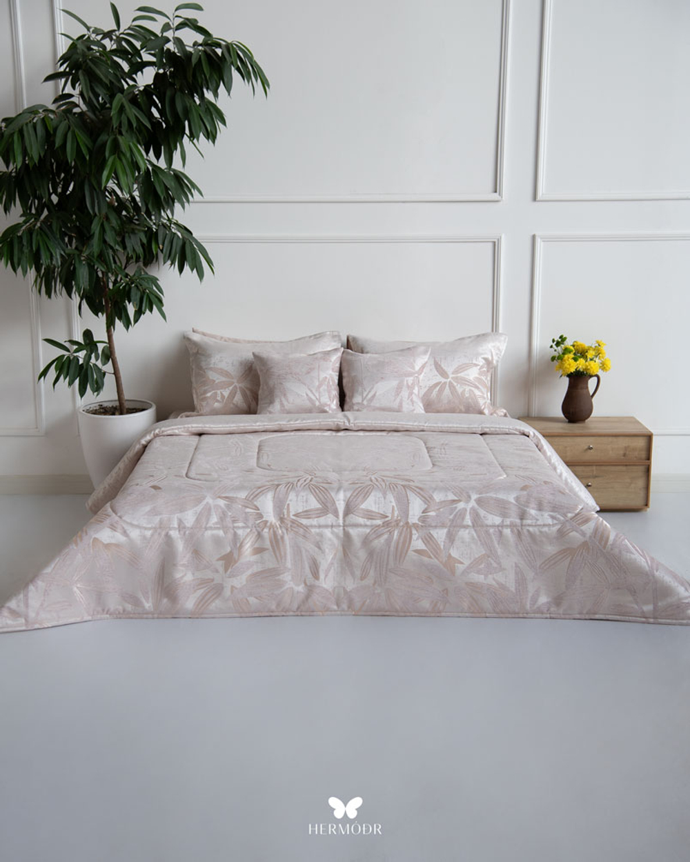 Комплект постельного белья двуспальный Konar Pink Hermodr 8 предметов 130220325 Иран