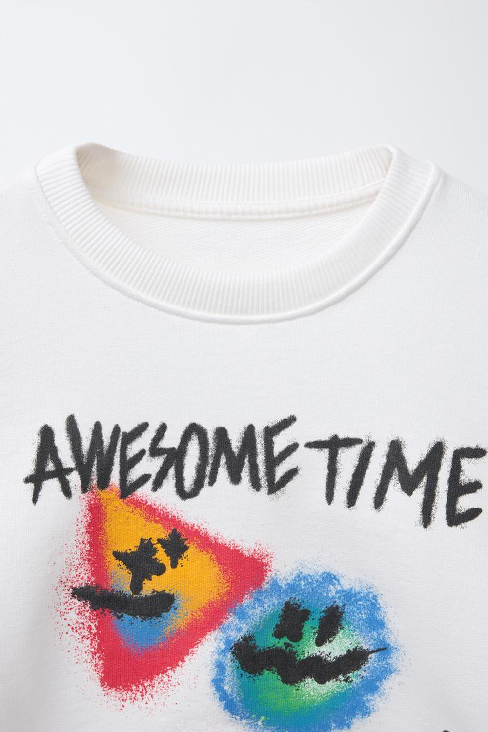 ZARA ХУДИ С РЕЛЬЕФНЫМ ПРИНТОМ «ГРАФФИТИ», ЭКРЮ