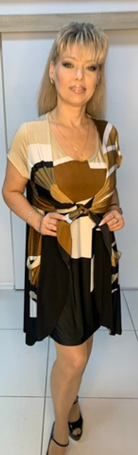 Двойка: цветной майка-сарафан и удлиненный жилет