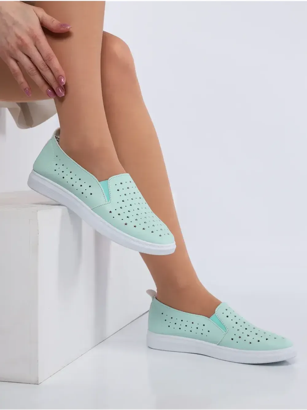 Мокасины летние с перфорацией