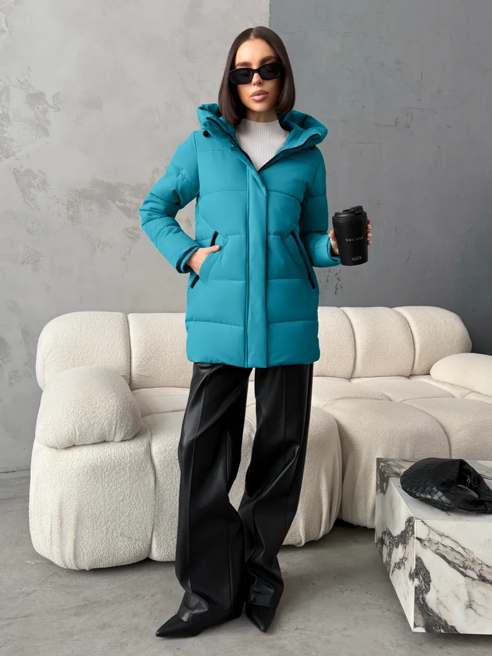 Куртка весенняя удлиненная с капюшоном