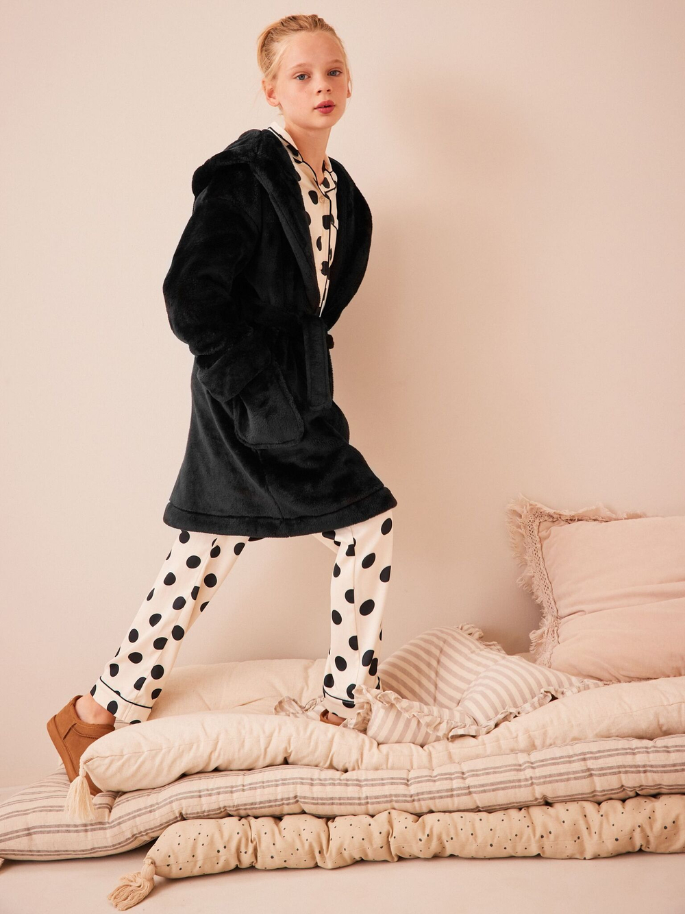 Халат для девочки Next 974-533, Черный