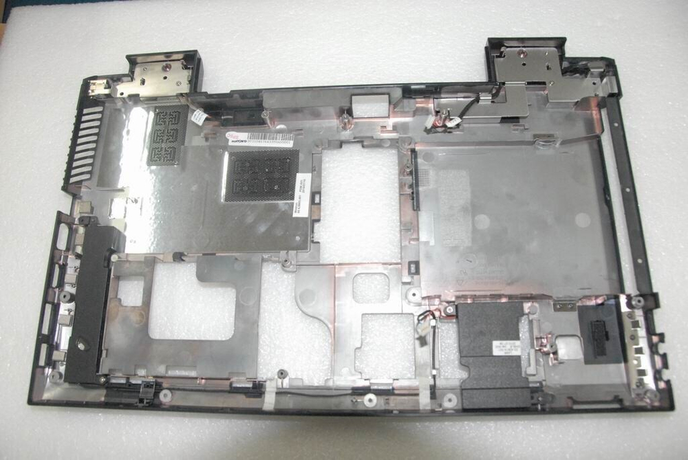 Нижняя часть корпуса (поддон) для ноутбука Lenovo B560 (31045764), оригинал