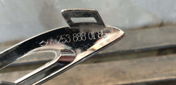 Молдинг решетки радиатора Mercedes GLC (X253) 15-19 Б/У Оригинал A2538880185
