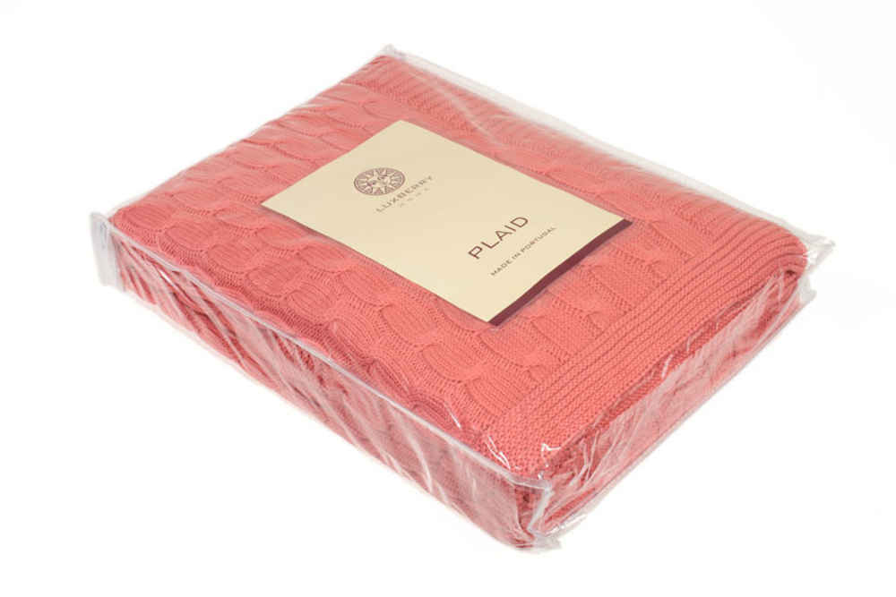 Элитный плед-покрывало Imperio 22 коралловый от Luxberry упаковка