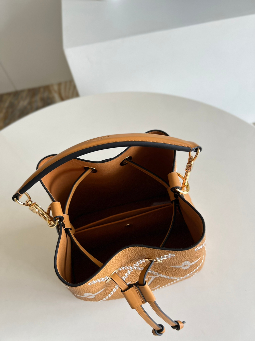Louis Vuitton NeoNoe BB