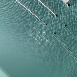 Louis Vuitton Pochette Voyage MM