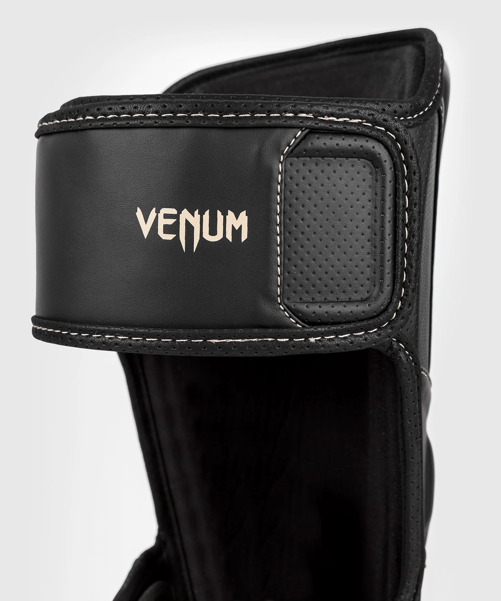 Щитки Venum Impact Evo Black/Beige
