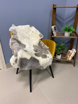 Шкура коврик меховой прикроватный овчина, 110х60 см.