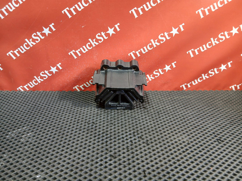 Подушка двигателя