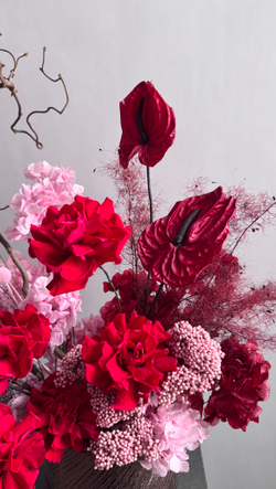 Композиция в кашпо Эмбелия