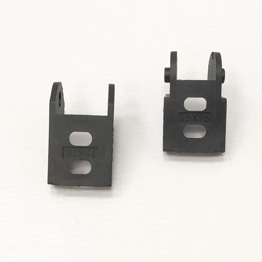 Гибкий кабель-канал открытый 15х15 мм для ЧПУ станков, 1 метр