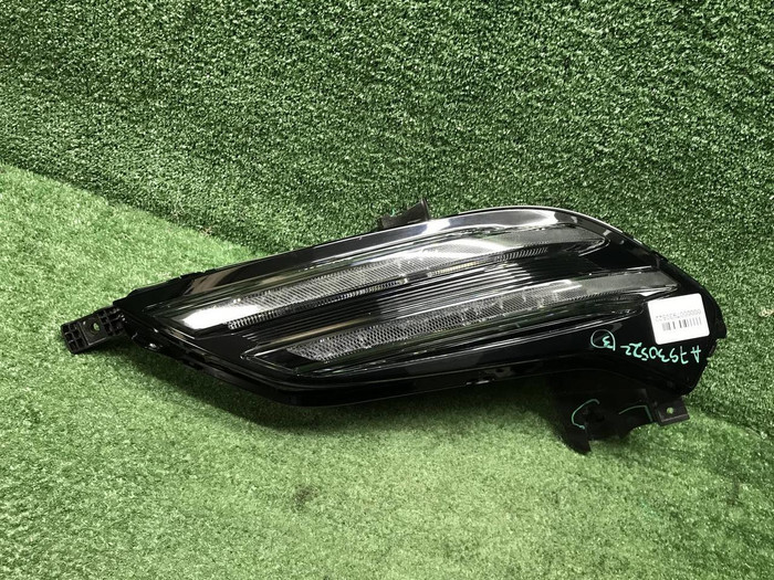 ДХО левый Zeekr 001 (2021-н.в.) LED