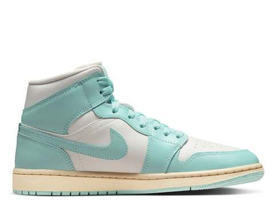 Кроссовки Wmns Air Jordan 1 Mid "Light Dew"