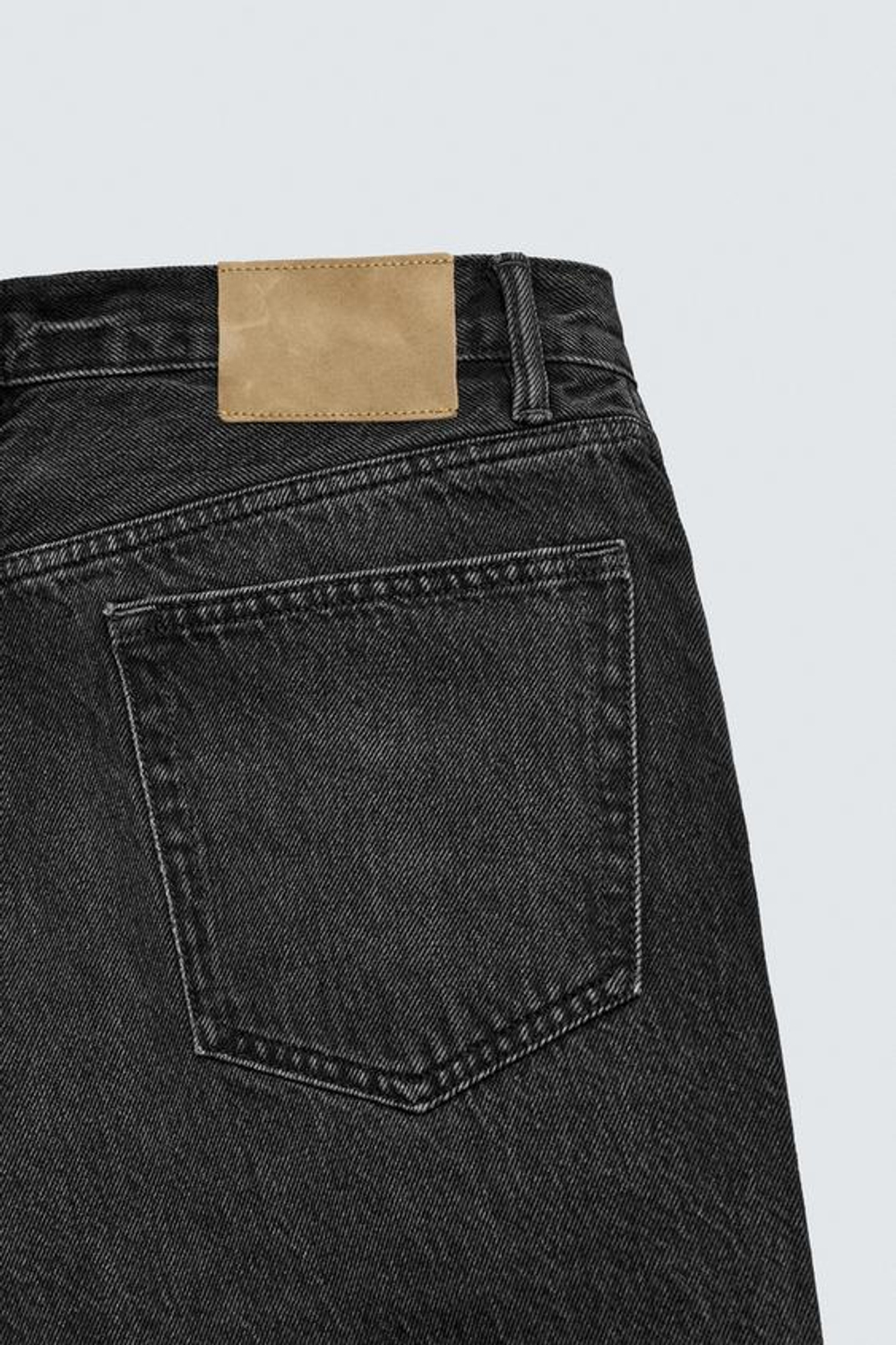 ZARA ДЖИНСОВЫЕ БЕРМУДЫ STRAIGHT FIT, УГОЛЬНЫЙ