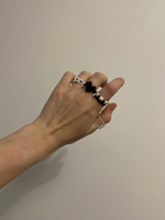 black oyster rings set