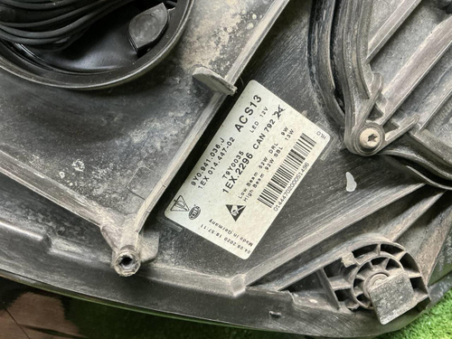 Фара правая Porsche Cayenne 3 (2017-2023) LED