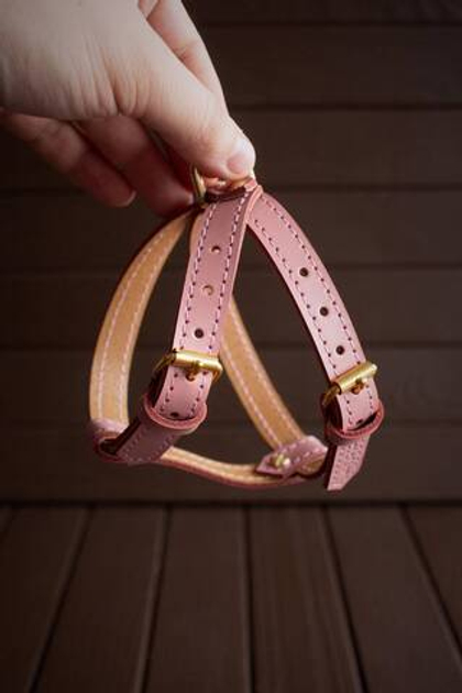 Кожаная шлейка-восьмерка