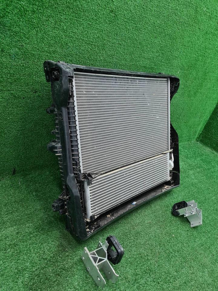 Кассета радиаторов BMW X3 G01 (2017-н.в.)