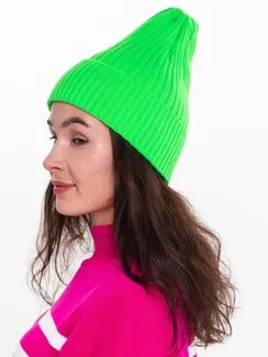 Шапка женская зимняя, цвет зелёный, размер 52-56
