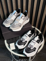 Кроссовки Valentino