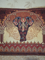 Декоративный гобеленовый чехол Слоны 34х87