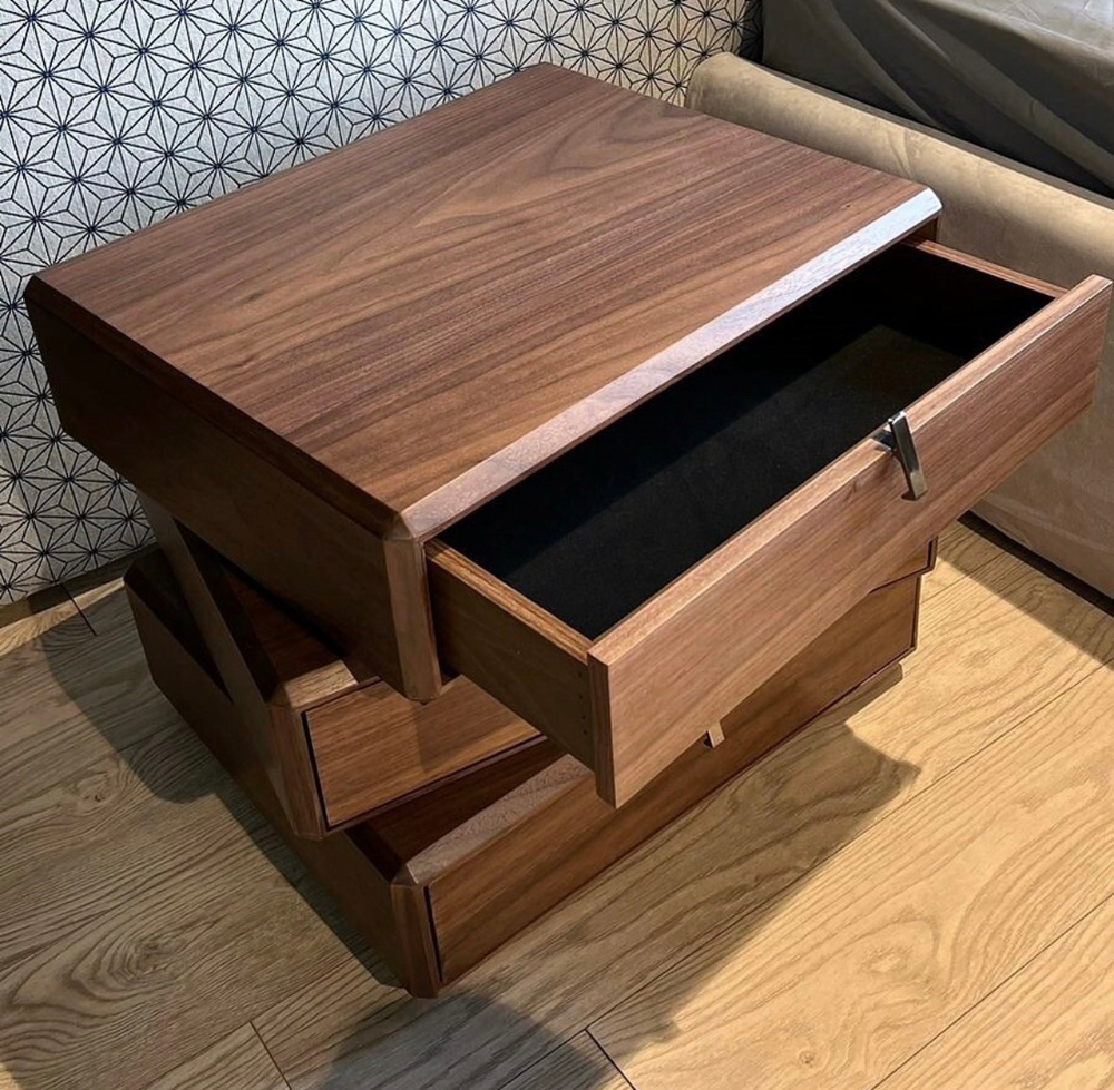 Прикроватная тумба SG01