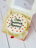 Бенто торт для мамы «с днём рождения, мамочка» с сердечками