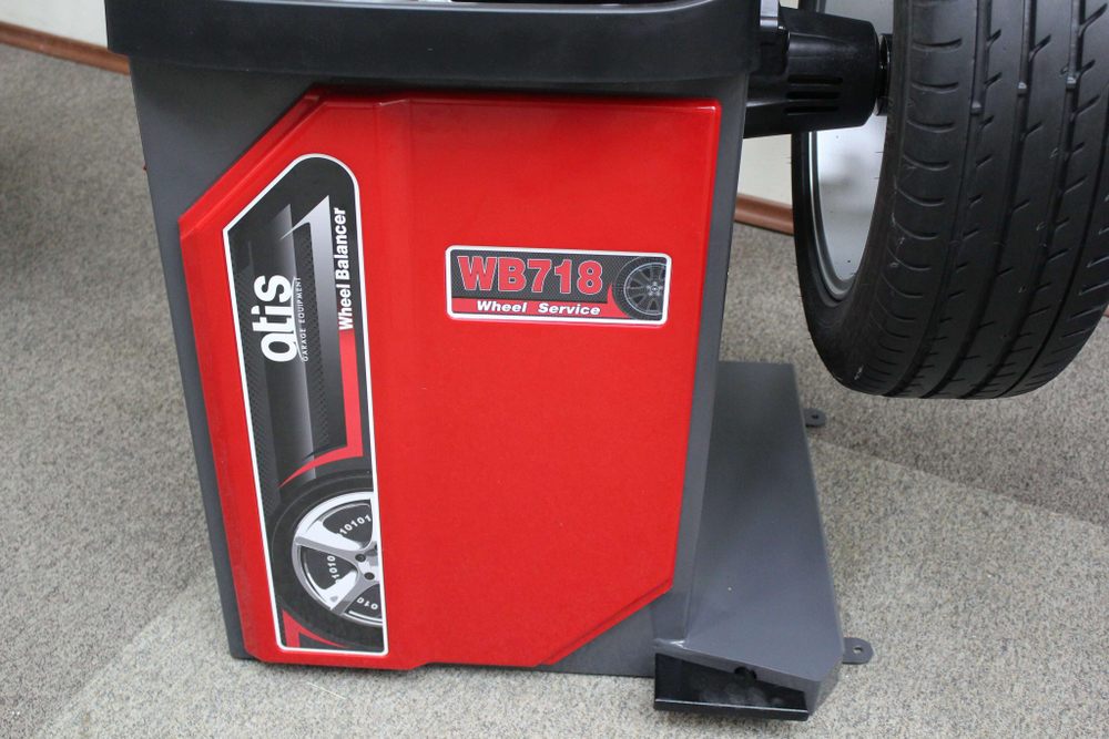 WB718 Балансировочный станок