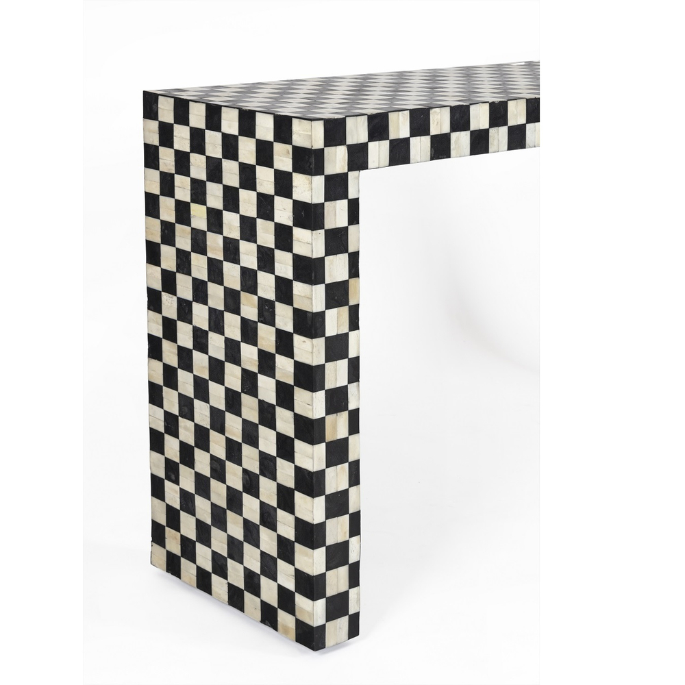 Консоль с инкрустацией