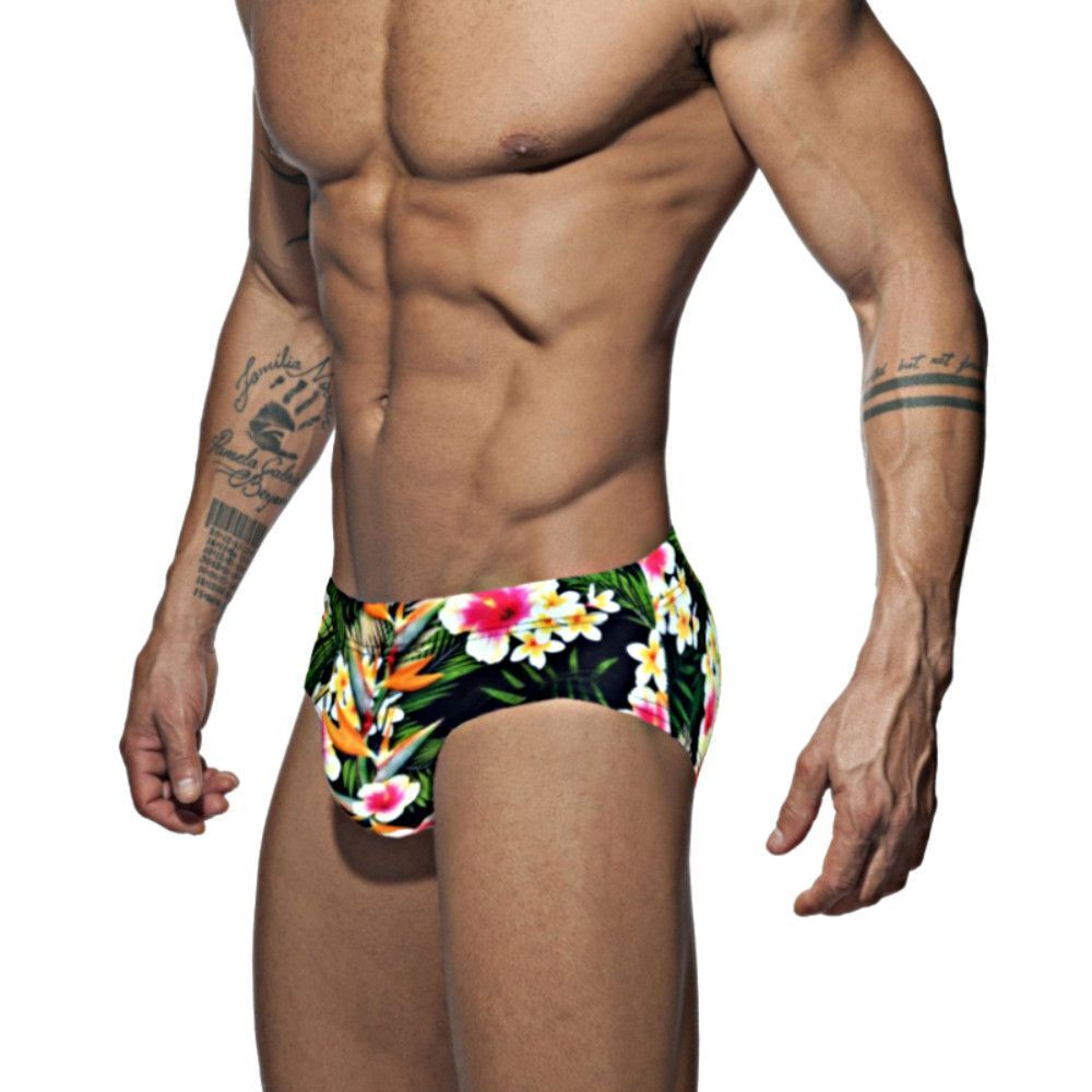 Черные мужские плавки с крупным и ярким тропическим принтом (Размер: XXL) (Цвет: разноцветный)