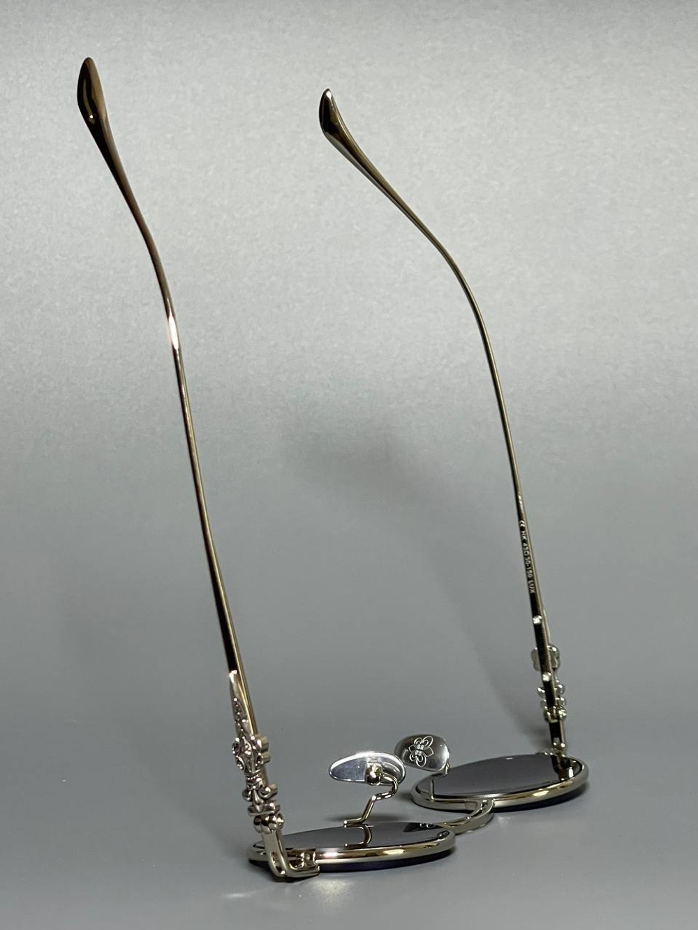 Солнцезащитные очки Chrome Hearts