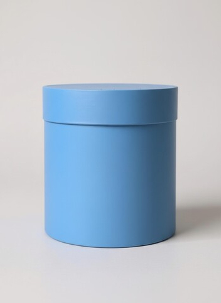 Плотная шляпная коробка с крышкой без лент. Цвет; Голубой.