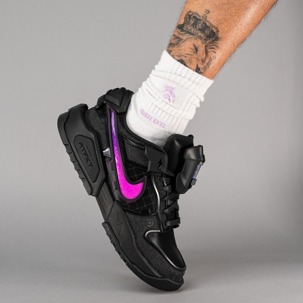 Эксклюзивные кроссовки RTFKT x Nike Dunk Genesis «Void», черн.