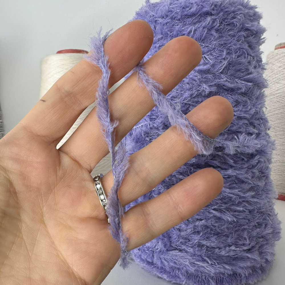 MERINO PELUCHE - E.Miroglio; 90% меринос, 10% п/а; 300м/100 гр; Травка; цвет: сиреневый
