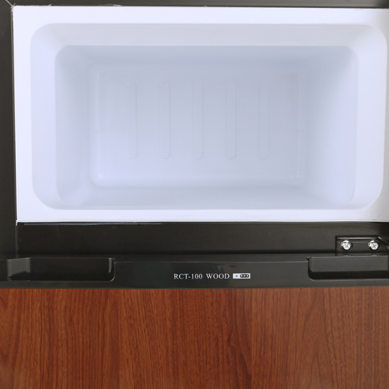 Холодильник Tesler RCT-100 Wood