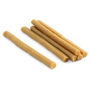 Лакомство Triol для кошек «Аппетитные колбаски из курицы с треской», 40г