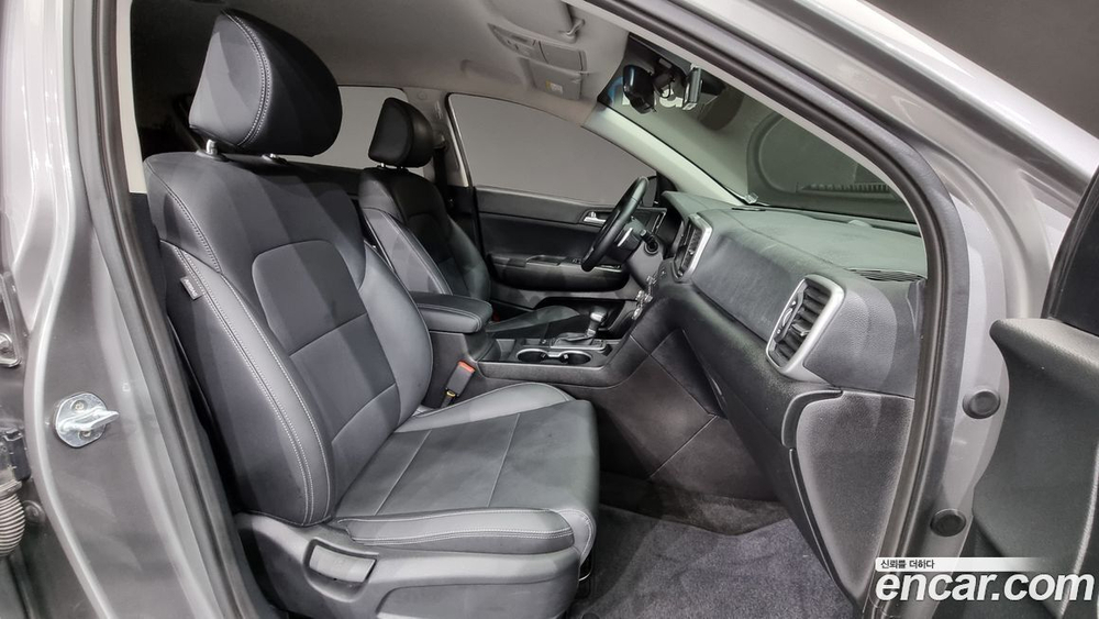 Kia Sportage The Bold Дизель 2.0 2WD (11.2019)