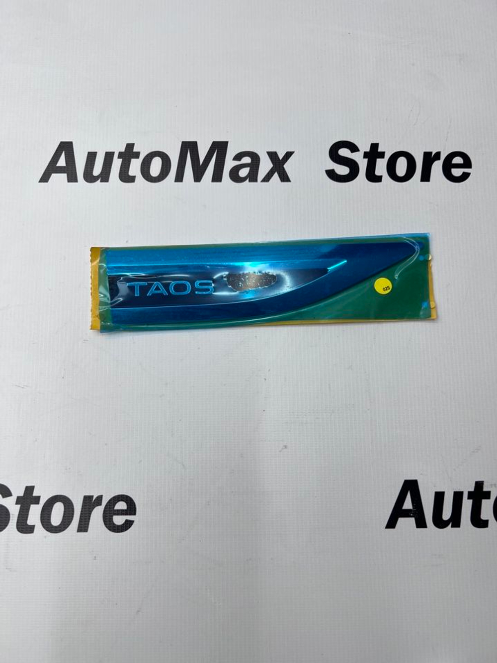 Накладка переднего правого крыла Volkswagen Taos. 2GJ853688A. Оригинал.