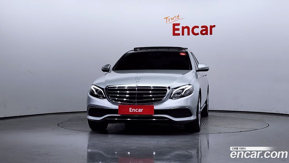 Mercedes-Benz E-Class W213 E300 4MATIC Exclusive (05.2020)