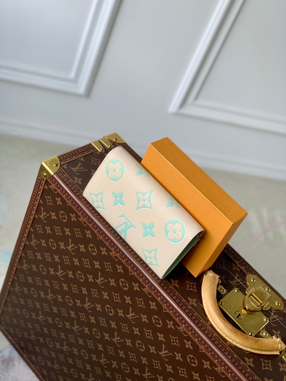Louis Vuitton Sarah Wallet