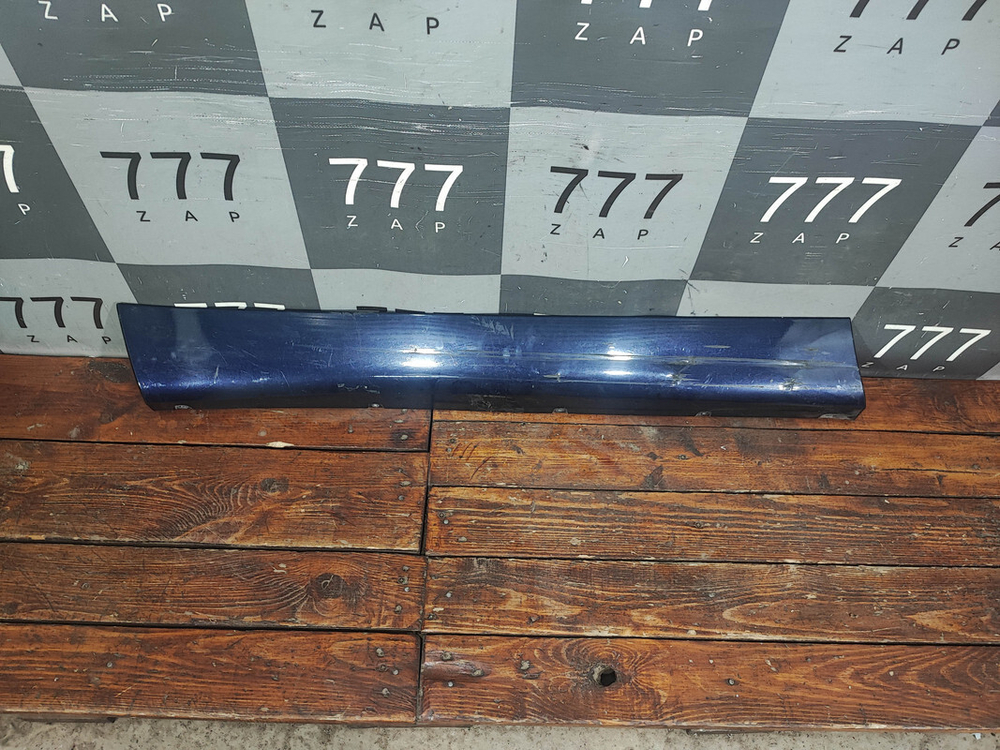 Накладка двери передней левой Toyota Highlander 4 (U70) 19-нв Б/У Оригинал 757360E020