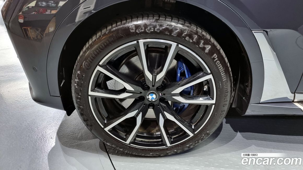 BMW X7 (G07) xDrive 40i M Sports 6-и местный (11.2021)