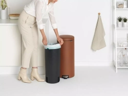 Brabantia - NewIcon Контейнер для минеральных отходов с корицей, 30 л. / артикул   304569  / GTIN 8710755304569