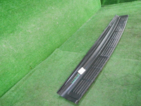 Накладка заднего бампера Toyota Land Cruiser 200 (2007-2021)