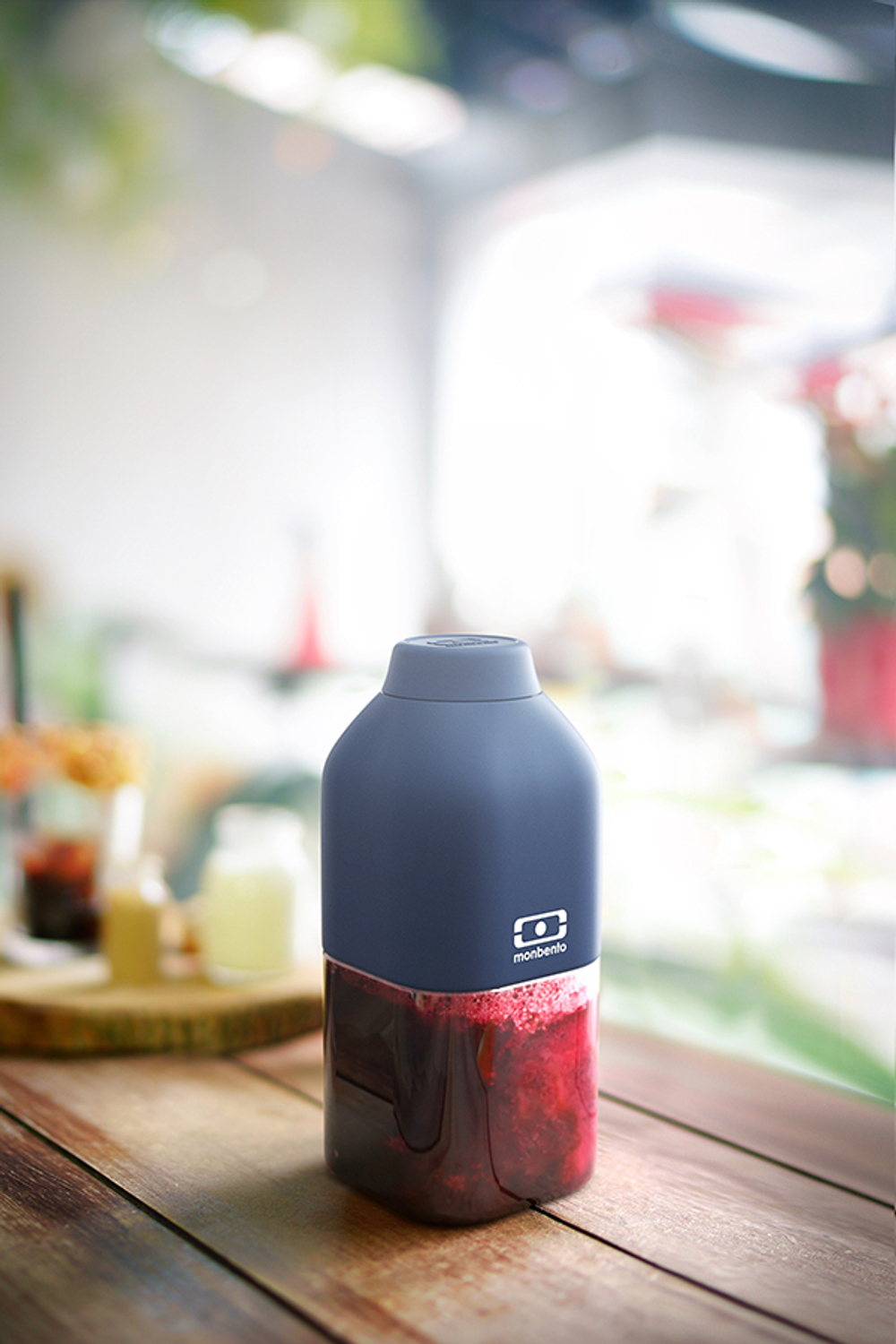 Бутылка 0.33л MB Positive bleu infinity Monbento