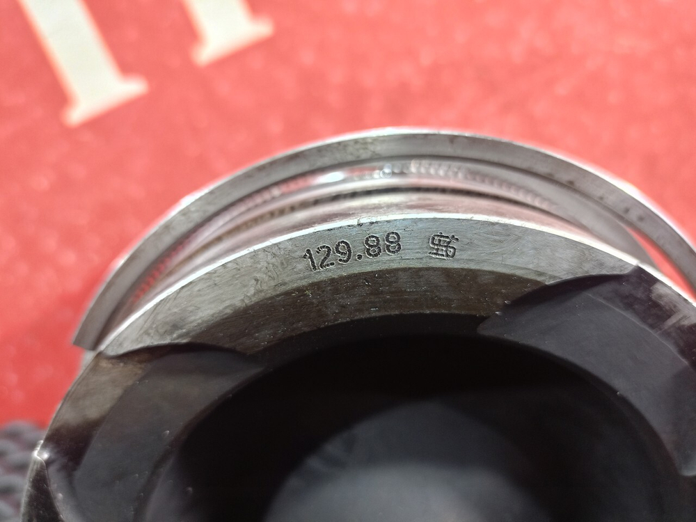 Поршень ДВС